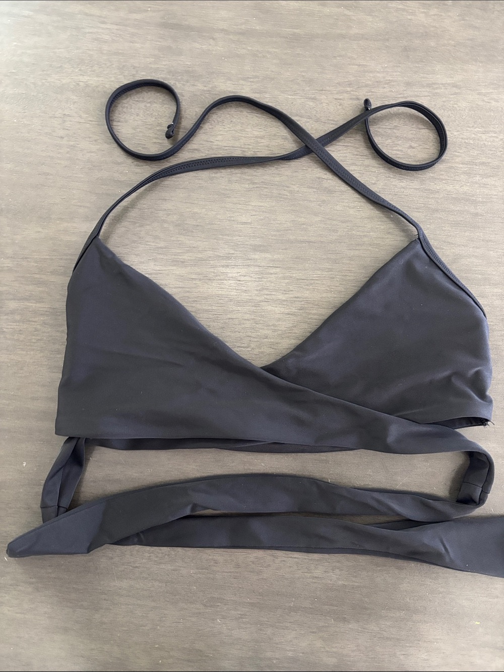 aerie Black Scoop Wrap Bikini Top in size Medium